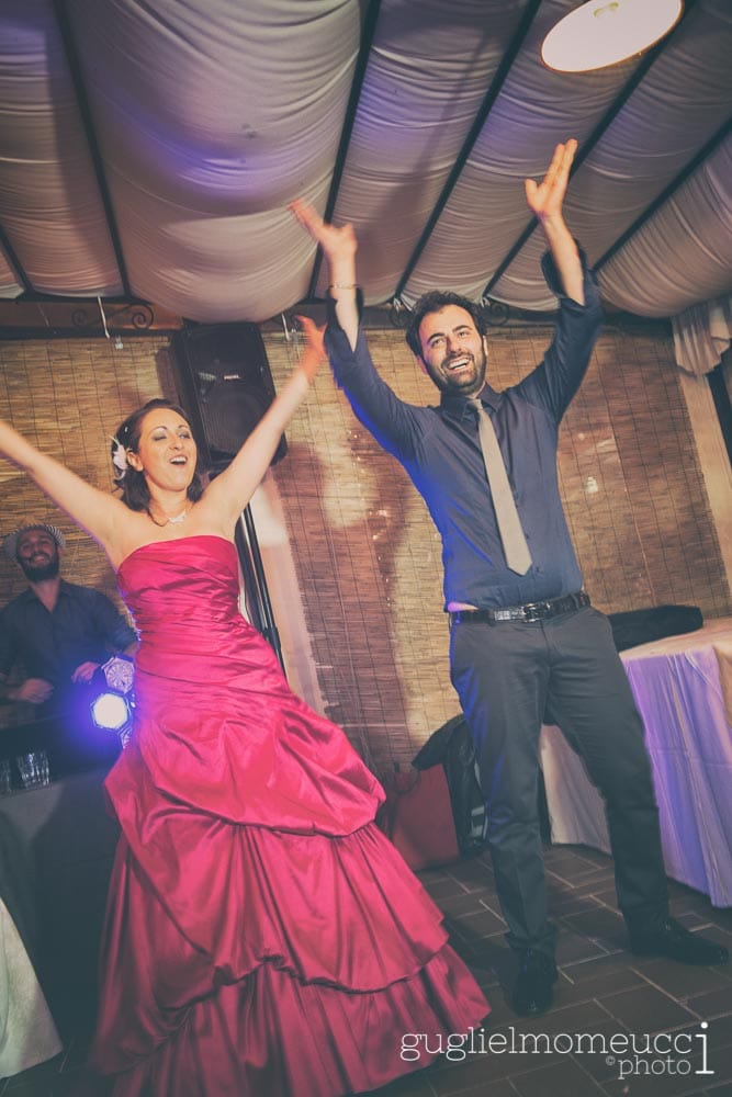 wedding party tuscany