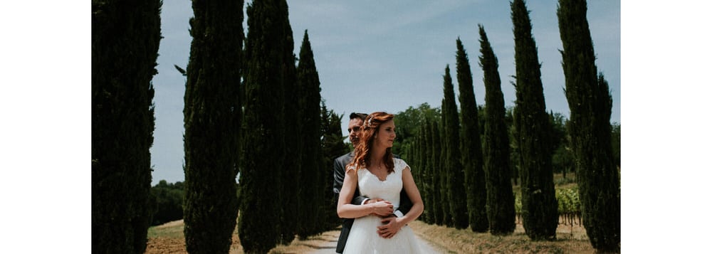 11-fotografo-matrimonio-pisa-amore-cipressi