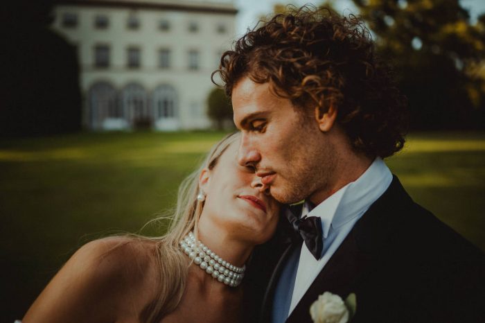 Wedding at Villa Grabau: a mix of candid and editorial styles for this wedding in Tuscany