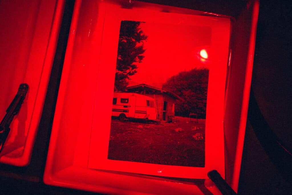 24-darkroom_backstage